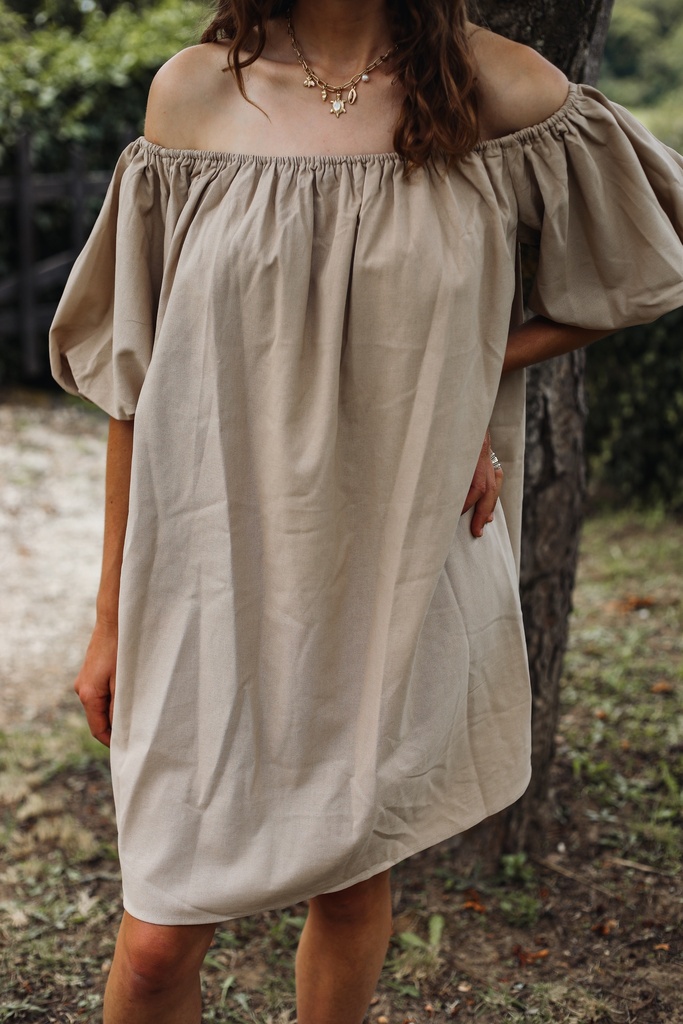 Robe Bardot