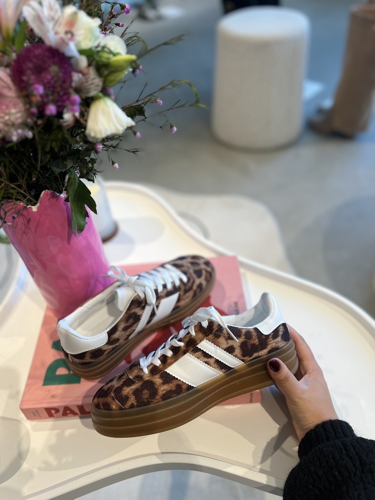 Sneakers Grrr