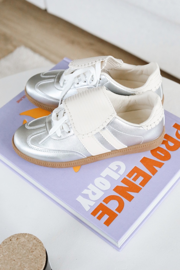 Sneakers silver  (36)