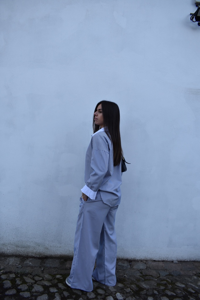 Ensemble Blue Elsa