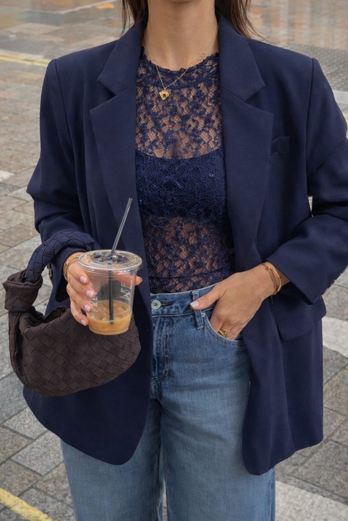 Sous pull dentelle Alia (marine)