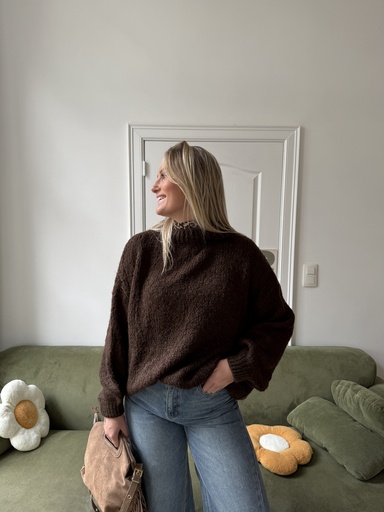 Pull oversize Carmen (choco)